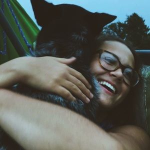 Meet your Posher, Alena